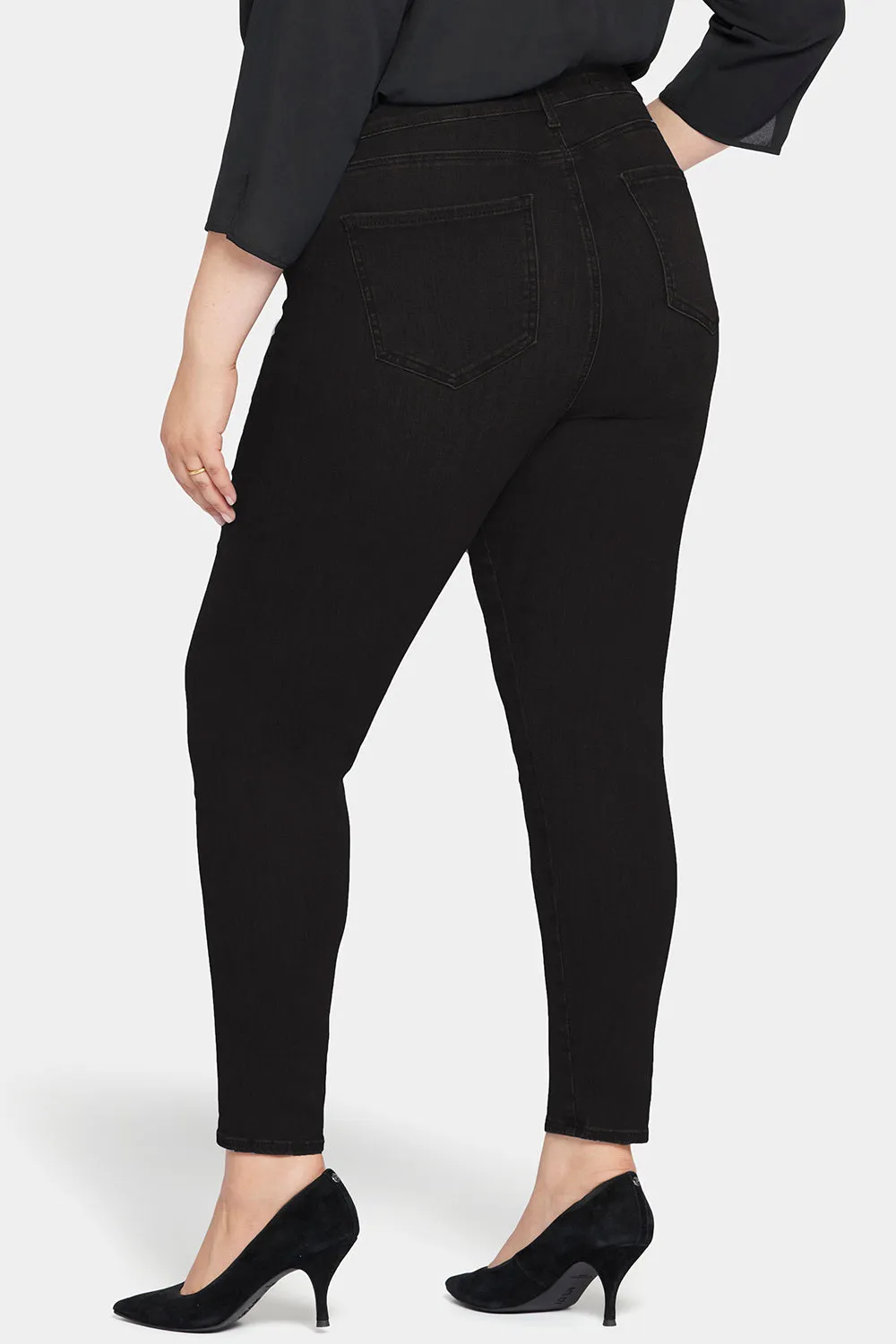 Le Silhouette Ami Skinny Jeans In Petite Plus Size - Stellar