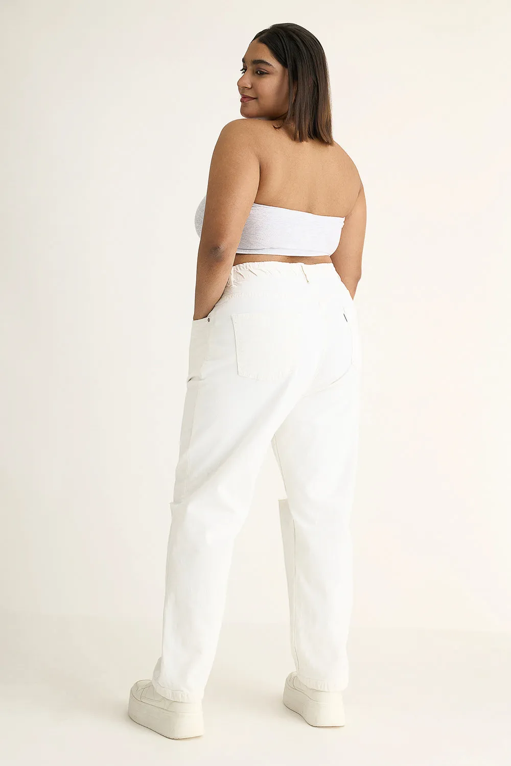 Pearl White Torn Knee Mom Jeans