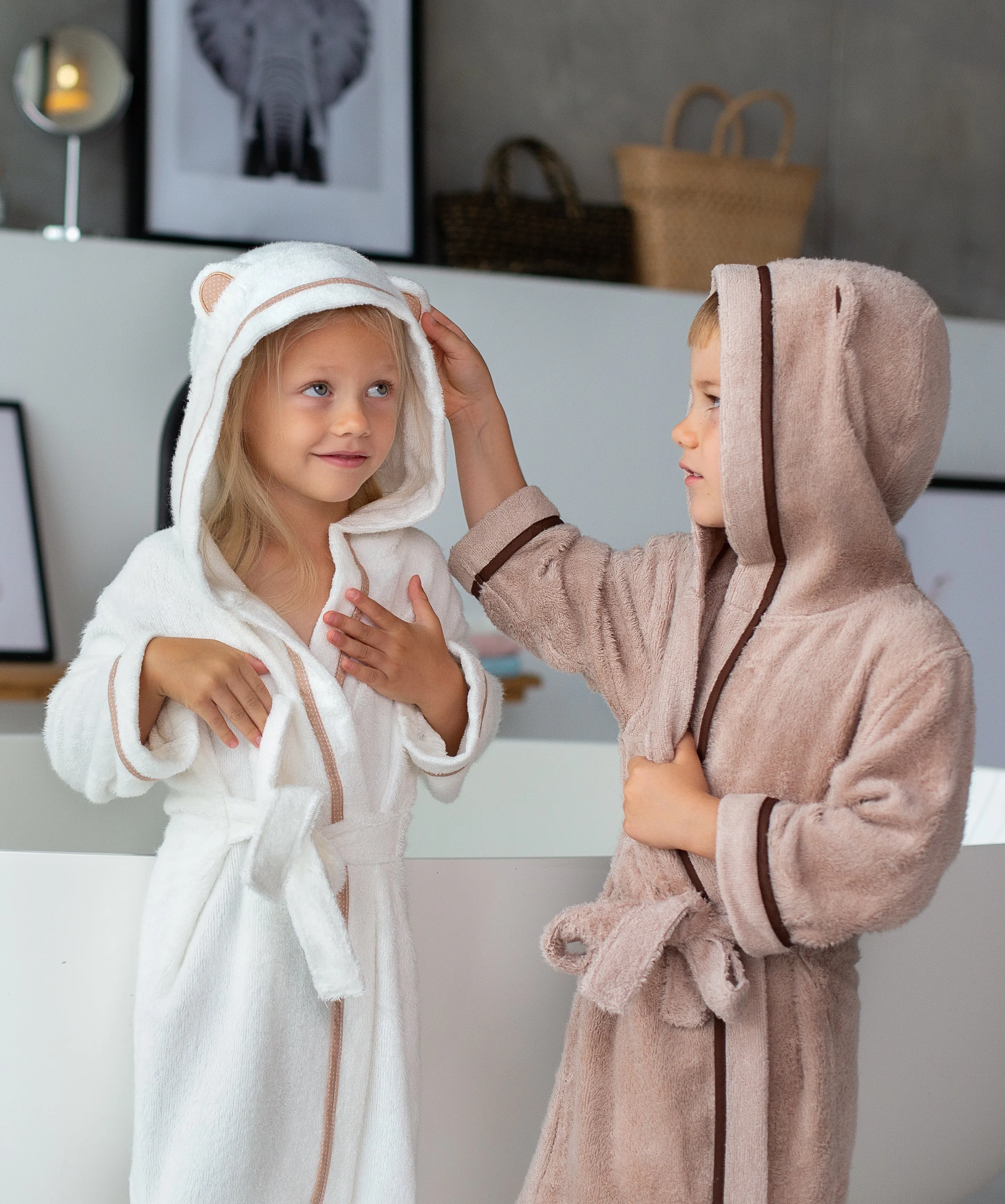 Premium Soft Bamboo Bathrobe for Baby, Toddler and Kid (White)